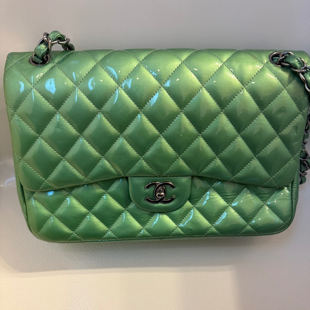 Chanel Timeless Classique Patent Leather handbag
